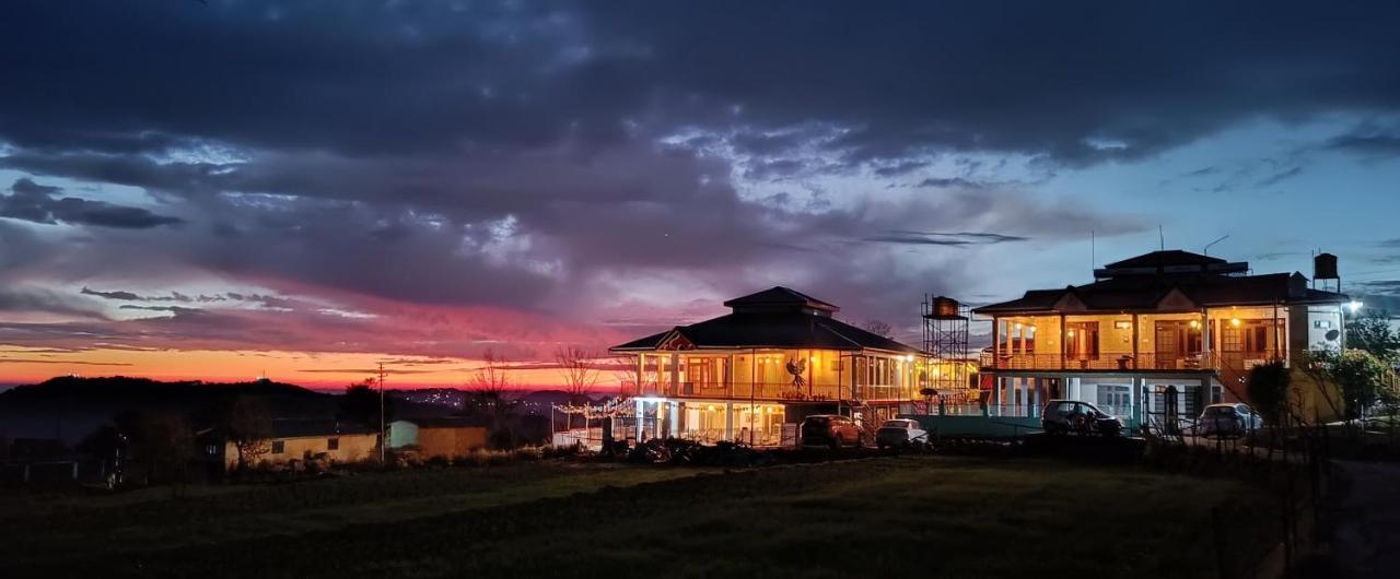 Bir Nest Hostel エクステリア 写真
