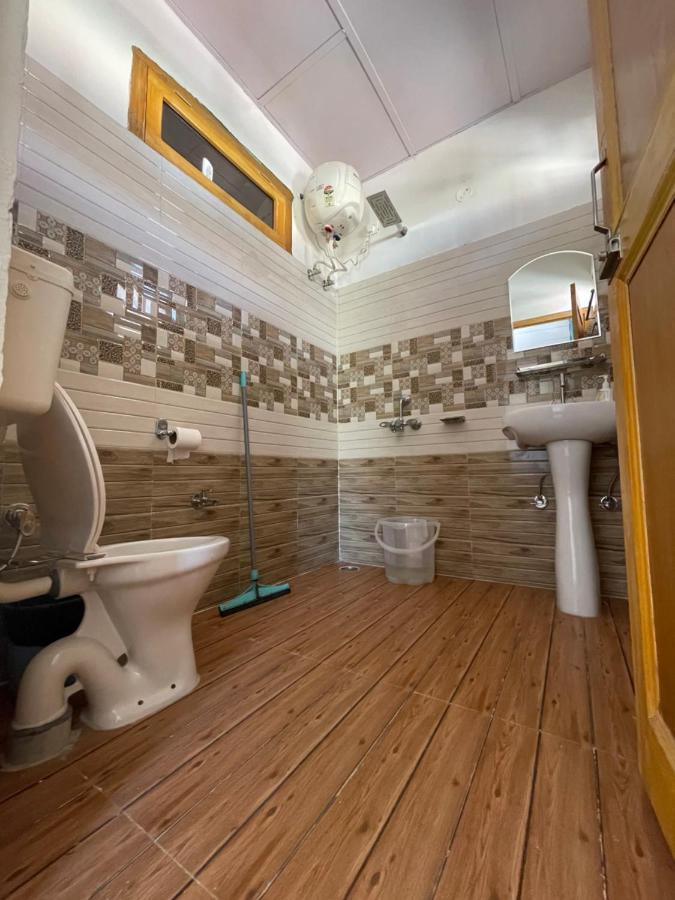 Bir Nest Hostel エクステリア 写真